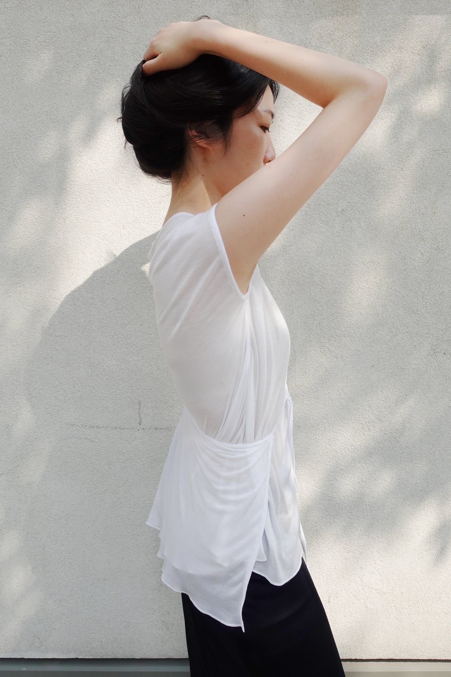 DIA 008 'Asymmetric Tied Knit Panel Top'